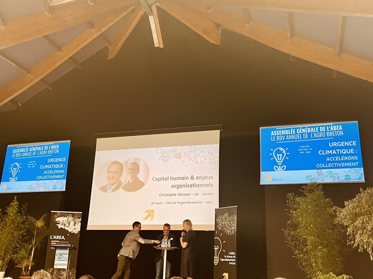 « Se nourrir rythme la vie »
Nous parlons de création de valeur, de souveraineté alimentaire, de bien-manger et d’urgence climatique à l’AG de l’ABEA…
#bienmanger #climat