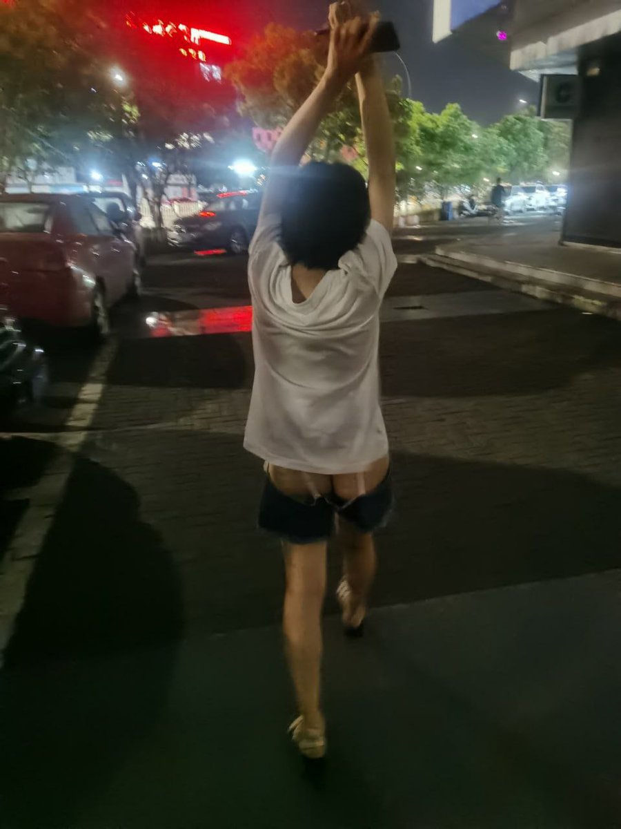 NTR0577's tweet photo. 翻手机 翻到这两种照片 也是他们家那个 那个短裤 我们都蛮喜欢@proudfox7788 https://t.co/aMxAfJFGu5