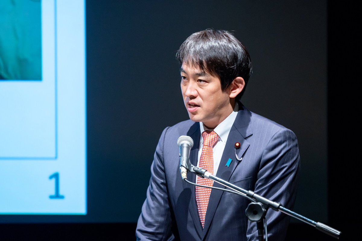 ambafrancejp's tweet photo. Célébrations des 60 ans du @CNES 🛰️ | Retour sur la conférence organisée par @ambafrancejp et la #CCIFJ le 30 juin au @Miraikan en présence de @PhBaptiste, du ministre @kobahawk et des partenaires de la #JAXA. 🇫🇷🇯🇵
https://t.co/7iOnjGReV5 https://t.co/fkMmc5pFPR