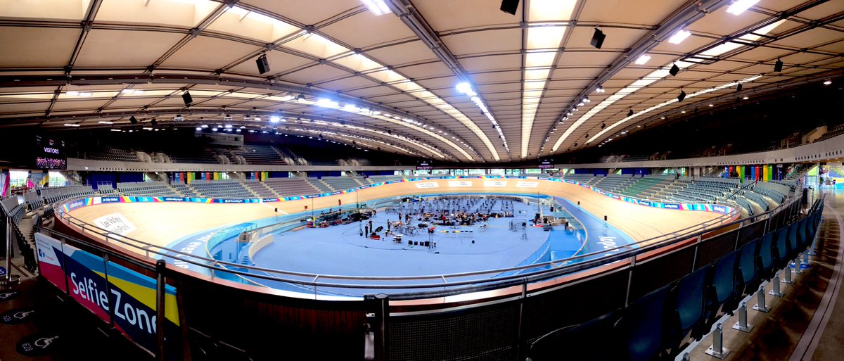 CMG_Cello's tweet photo. Well, this must be the most unusual and exciting performance venue! Getting ready for 2000 children to join us! #velodrome #olympicpark @theoae @NewhamMusic https://t.co/cz91XZ2kSz
