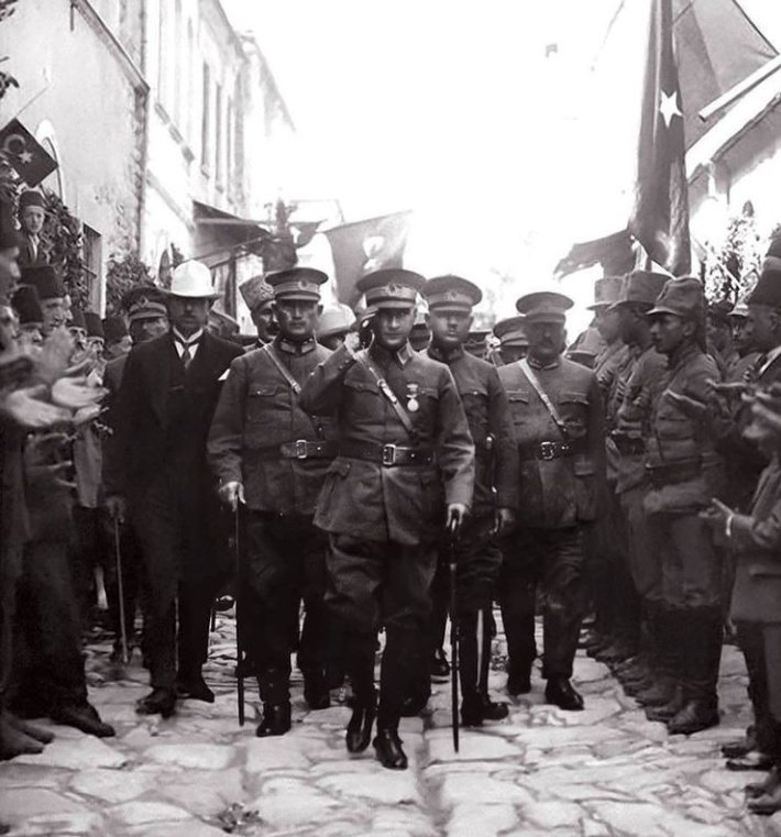 1925, Mustafa Kemal Atatürk’ün  İnebolu’da çekilmiş bir fotoğrafı.