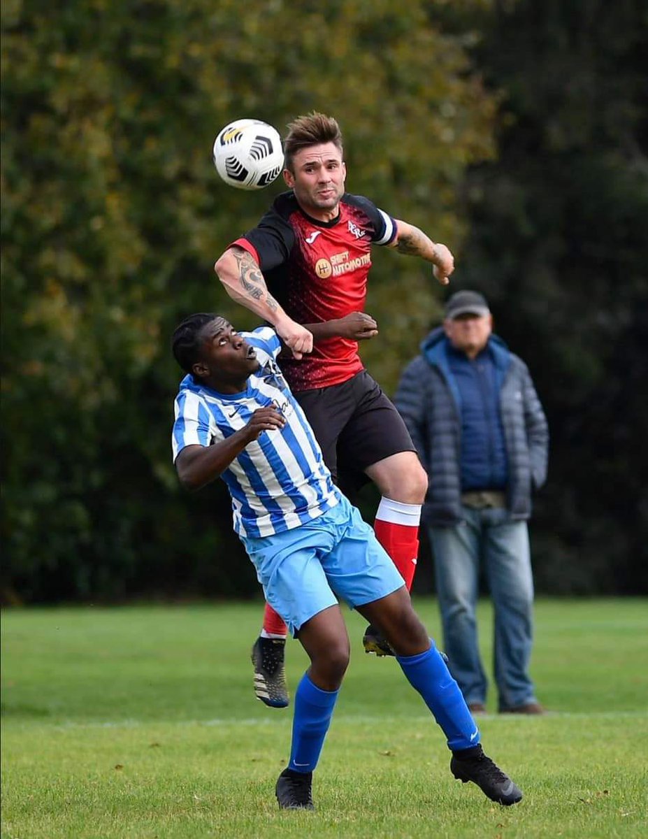 AlresfordCRFC's tweet photo. ❤️🖤 RETAINED ❤️🖤
"Skipper" @RyanLew67676646 will be at #TheLane for the 22/23 season https://t.co/EVwB4NgT2k
