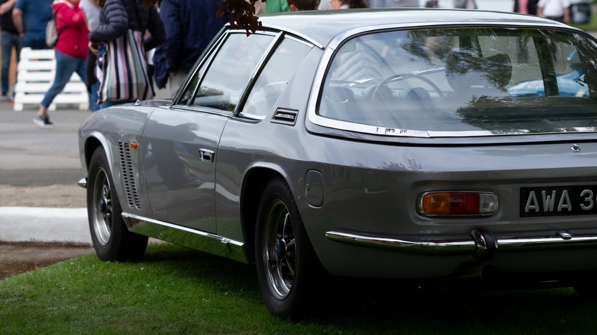 CropredyBridge's tweet image. Continuing to take Jensen into the community, we're heading to the Hook Norton Brewery this Sunday, 10th July. We'll be teaming up with @pistonbrokesocial to show a few models off. We hope to see you there.

#carsinthecommunity #internationallylocal #classiccars #jensenspecialist