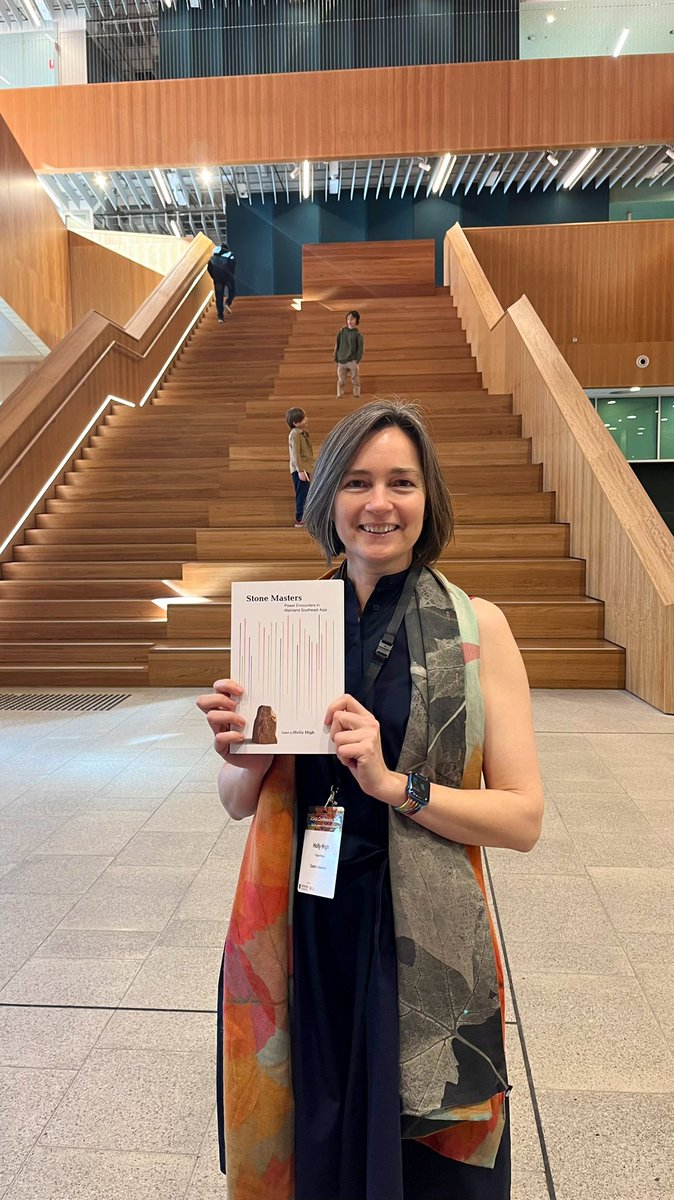 NUS_Press's tweet image. Was a successful day launching two books at #ASAA2022 - Holly High’s (ed.) “Stone Masters”, and David Reeve’s “To Remain Myself”, the history of #Onghokham - now available on our website! 

Looking forward to the rest of the week.  @asiancurrents @Monash_Arts