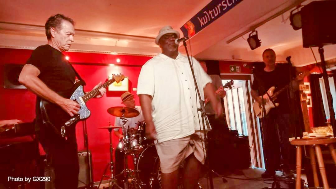 A5BluesBand's tweet photo. Impromptu jam with @tommycastroband in Gaildorf at local brew pub, that was fun!!! 
Thanks to Werner and all the fest planners for your hard work - Great Success! https://t.co/CxhX8XsWAw