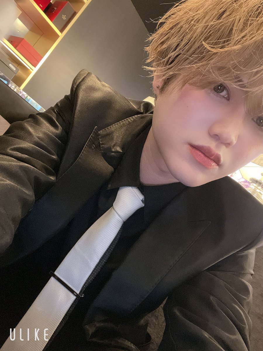 今日はフレッシュ営業でーすっ！

 #EyesGroup