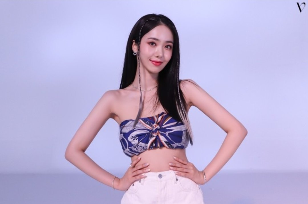 [📷] - #VIVIZ SinB 'Loveade' M/V Behind for MelOn Magazine!

#VIVIZ #SINB #비비지 #신비 <a href="/VIVIZ_official/">VIVIZ</a>