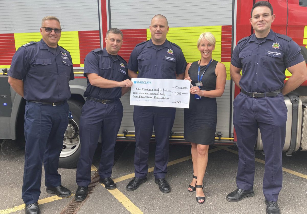 Thank you to Edwinstowe Blue Watch Firefighters who have teamed together to do a charity car wash for us.
The team have supported the hospice as one of their former work colleagues has been using the specialist service over the past few months. #fundraising #charitydonation