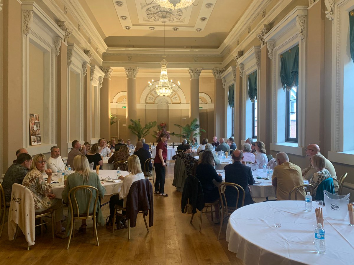 @Vine&Juniper tweet media