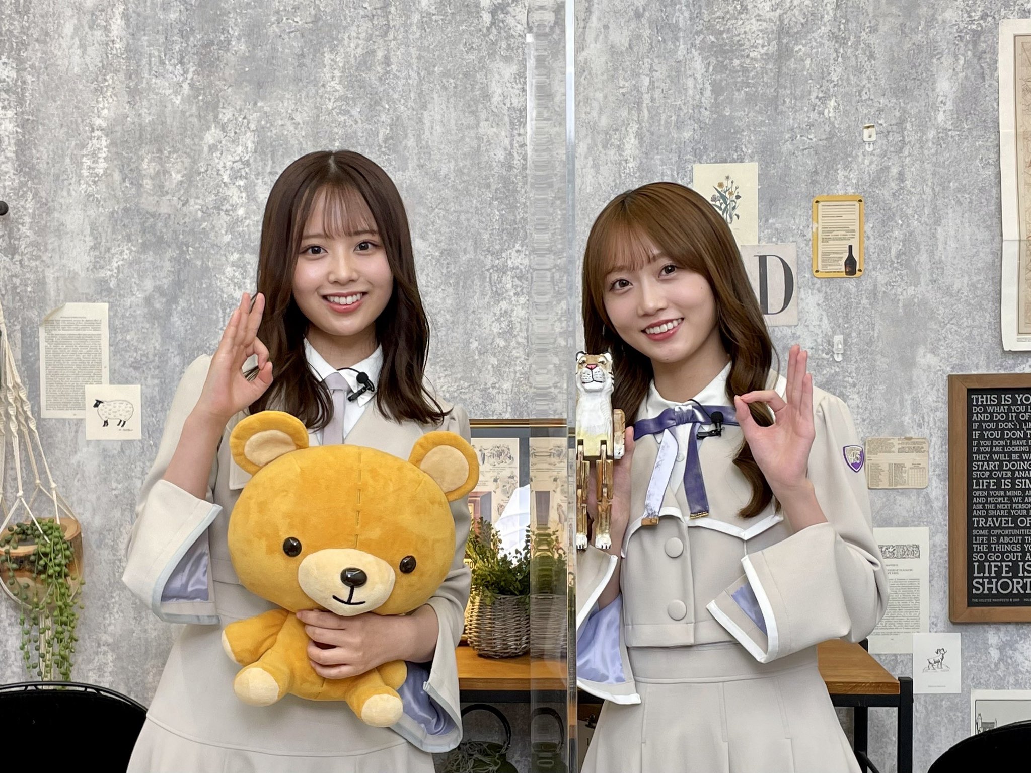 \"乃木坂46 x 台湾 「黑糖珍珠撞奶」第二弾の告知ロングポスター 乃木坂46 x 台湾 「黑糖珍珠撞奶」第二弾の告知ロングポスター