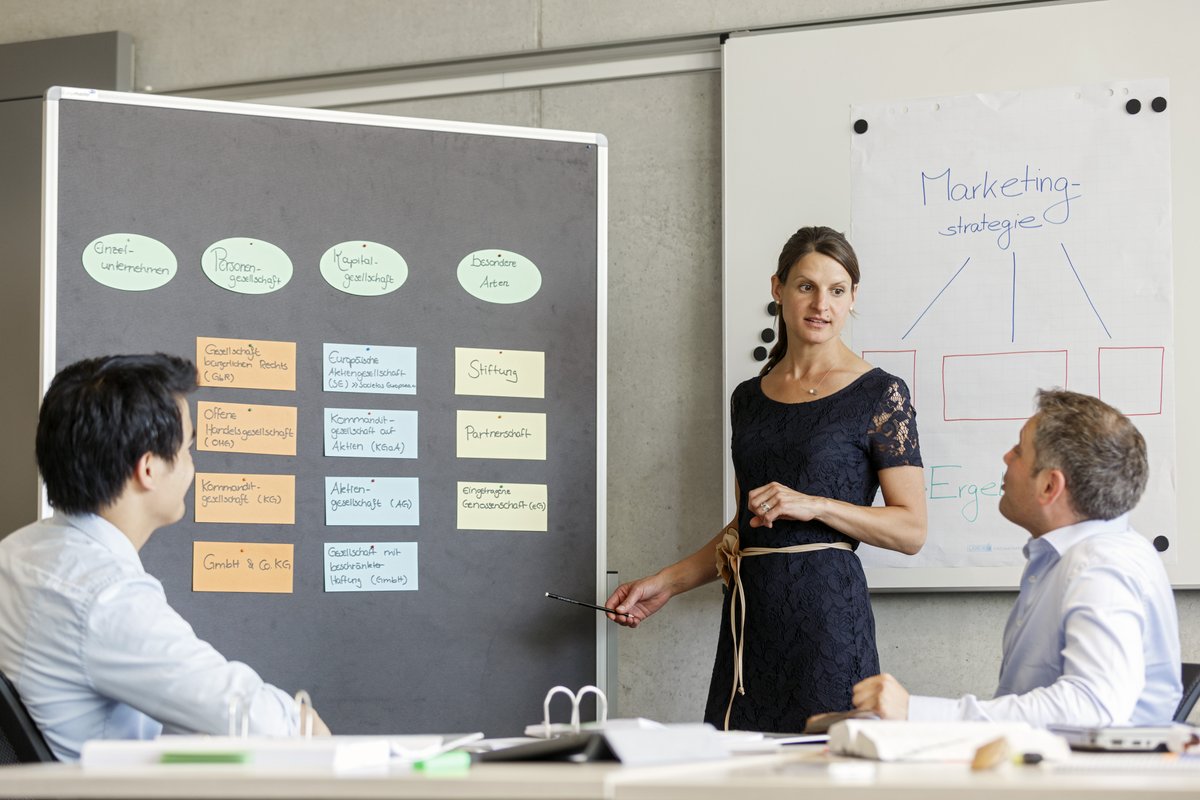 Weiterentwicklung mit dem berufsbegleitenden #Masterstudiengang Leitung und #Kommunikationsmanagement (M.A.) an der OTH Regensburg.
Virtueller Infoabend: Freitag, 8. Juli 2022, 18 Uhr

➡️ oth-regensburg.de/weiterbildung

📸 OTH Regensburg/Florian Hammerich