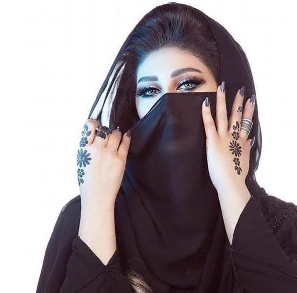 SheikhaSaudi's tweet photo. غير قبيليه ساكنه الرياض
ارغب بزواج مسيار في بيتي يومين بالاسبوع عمري ٣٥ مطلقه ثريه جميله
ابحث عن رجل محترم مقتدر عمره فوق ٣٥ سنه

 #النفسية_محتاجة

#مكه_المكرمه https://t.co/VjTdMmR9ez