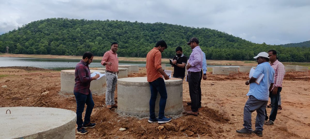 GcfOdisha's tweet photo. Visit of GCF Evaluation team &amp; SPMU to RCC ring production unit for Ground Water Recharge Well (GWRW) at Jujumura, Dist: Sambalpur in presence of SDO &amp; AE MI Division Sambalpur on 05.07.2022 https://t.co/3w4omotwnT