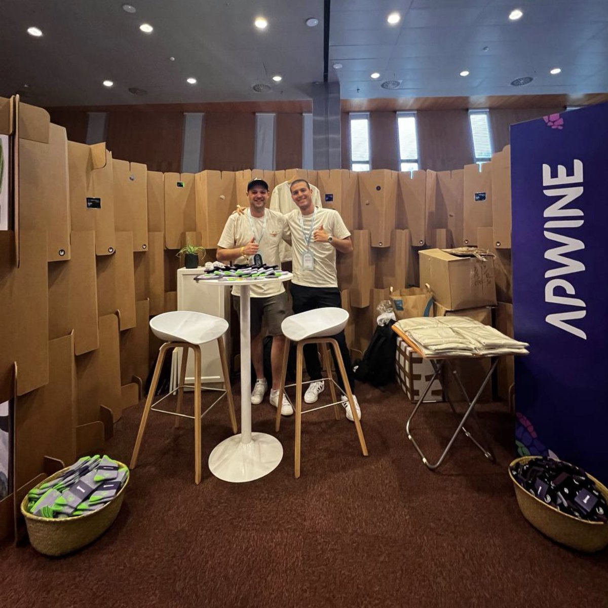 ¿Qué tal @eth_barcelona? 🇪🇸

APWine is here with @Sam48152259 & @berkani4_yanis at the booth with dope swag 🧦🍷

Tomorrow, @Ulydev is giving a talk about Yield Futurization  🪄

Come say hi! 👋