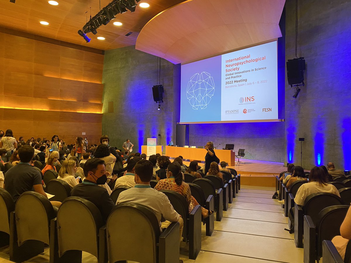 molinsmarta's tweet photo. Here we go! 🧠 @INSneuro #INS2022inBarcelona https://t.co/JBHnun2yrB