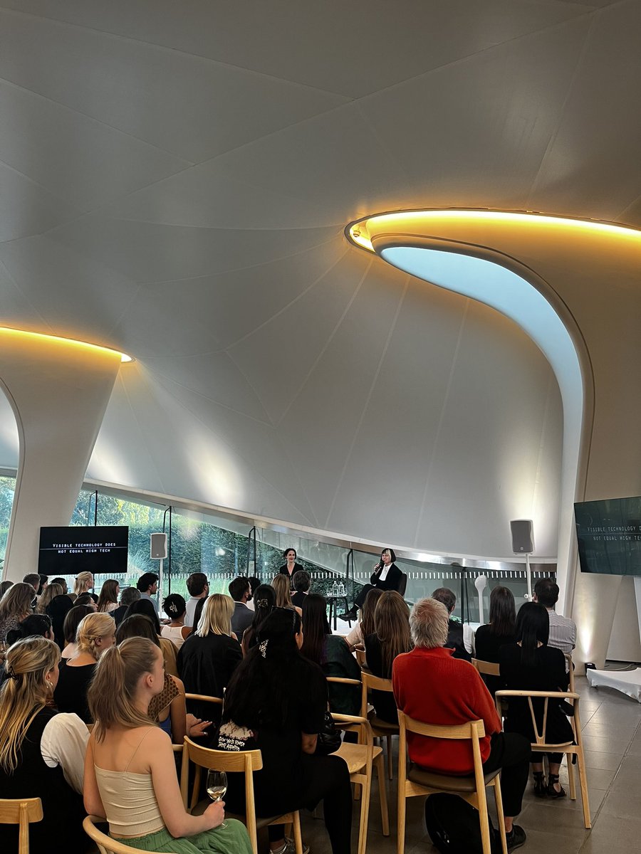 India Price tweet media