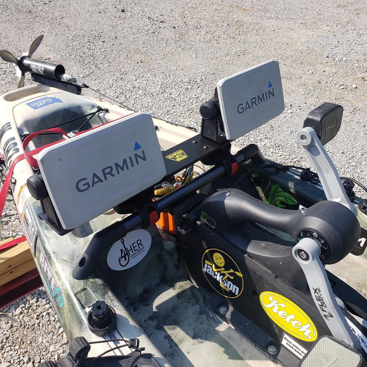 mckrose24's tweet photo. I am honored to announce that I’m a part of the @str8up_mounts team!!
#str8upmounts #fishon #tackleshack #fishfinder #fishfindermounts #kayakrigging #jacksonkayakfishing #kayakbassfishing #tournamentangler #ladyangler #girlsfishtoo https://t.co/CL5ubjfguh