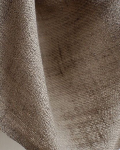 himalayanweaver's tweet photo. This beautiful pashmina shawl was hand-woven by Mohammad Hassan in Rampur village last week. The grey shade is from natural dye harada. It is made with pure pashmina from Changthang in Ladakh. It is available from our website https://t.co/qu10mtZvOE https://t.co/qu10mtZvOE https://t.co/cp6gOWQINr