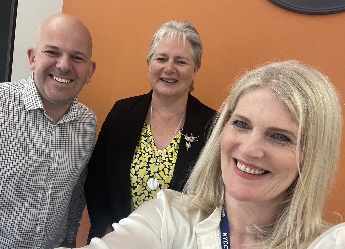 prestonmissc's tweet photo. “Customer service is driving the UK economy”

Typically insightful meeting with @Lyndsey_Greer @instituteofcs @PaulRobNYES discussing #customerservicestrategy #metrics #training #accreditation #servicewithrespect #educationservices https://t.co/wXi6LkqAaG