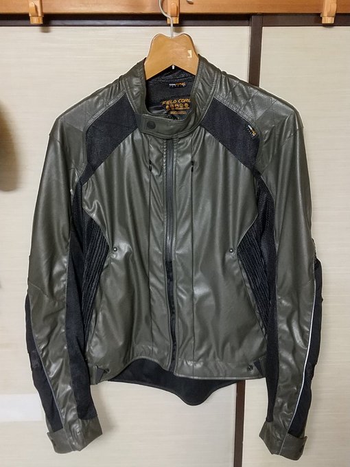 あーもう、ワークマンなんか行くもんじゃないな。馬鹿かオイラは。断捨離中だってのに😖。今日の夕飯は納豆だ💦。 