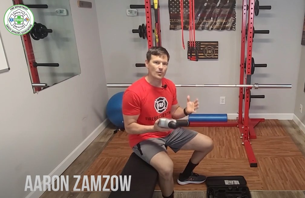 Aaron Zamzow is back this week for another Wellness Wednesdays and he's talking about the correct way to use a percussion gun before and/or after your workout. Get rid of the DOMS! youtu.be/NJuUC05kw5A #wellnesswednesday #DOMS #percussiongun #postworkout #gains
