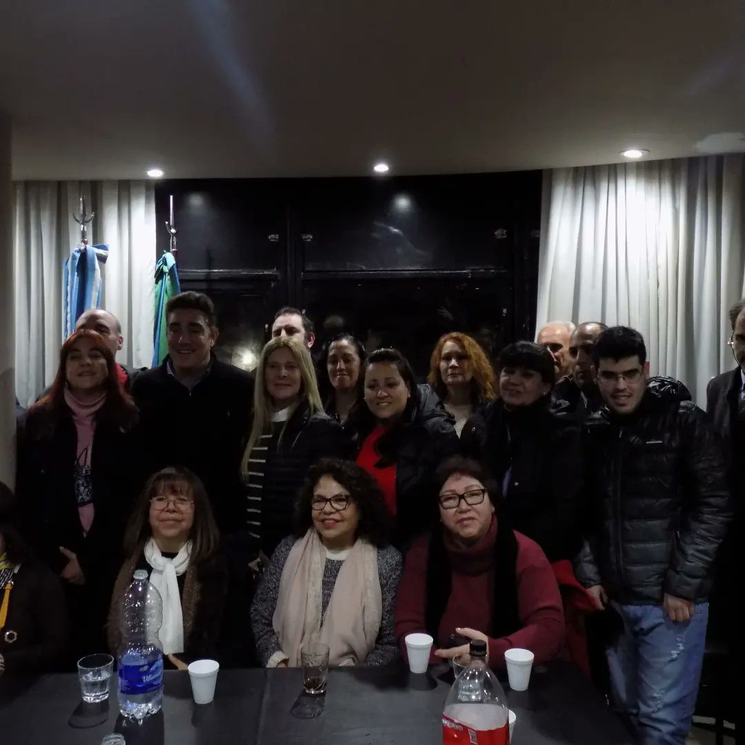 AgrupacionMF's tweet photo. Gran encuentro @JavierJiguacel con vecinos en Lomas de Zamora gracias por la invitación @gabrielmercuri @LavandeiraLaura y a todo el equipo de la tercera sección. Siempre es un placer escucharte. https://t.co/MC5TuFrdIu