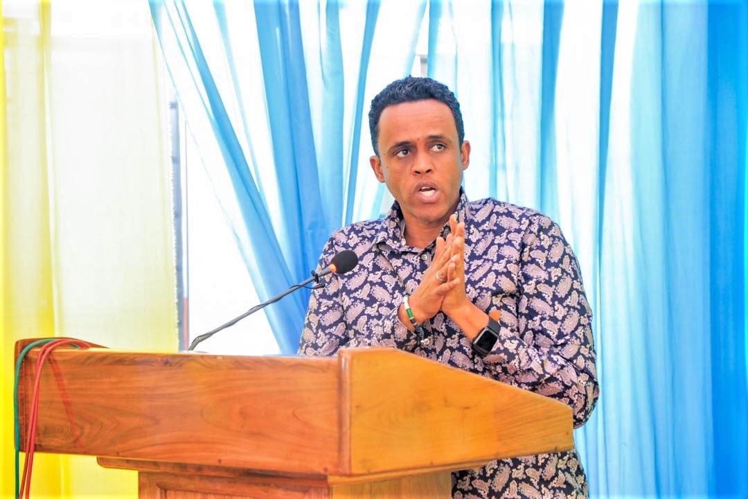 HusseinBashe's tweet image. Tumeanzisha rasmi kituo cha huduma kwa wateja wa Sekta ya Kilimo.
Lengo ni kutoa nafasi kwa Wakulima, Wauzaji wa pembejeo, na Watoa huduma wengine kwenye mnyororo wa thamani wa kilimo kupiga simu bure ili kupata taarifa za kilimo na majibu ya kila changamoto wanayokutana nayo.