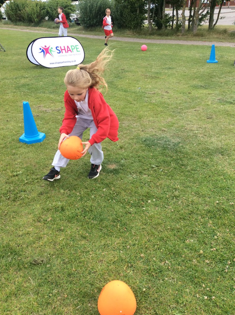 This morning, members of Year 3 and 4 attended <a href="/ShapeLearning/">SHAPE Learning Partnership</a> ‘s Commonwealth Games event. We tried a range of activities including Laser Tag, Rugby skills, Cricket skills and much more! The children had a fantastic time! #joeyspe <a href="/stjs_staveley/">Saint Joseph's</a>