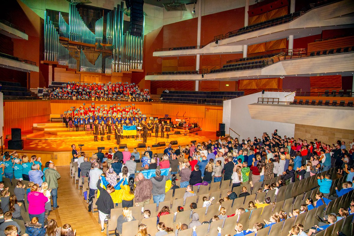It’s been just over a week since our beautiful concert at <a href="/BridgewaterHall/">The Bridgewater Hall</a> and we are still reeling from how fantastic our students were! <a href="/BedfordArts/">BedfordArts</a> <a href="/CM_Artsmark/">Curious Minds</a> <a href="/CuriousDerriB/">Derri Burdon</a> <a href="/MissCunniffe/">Miss Cunniffe</a> <a href="/LeighStMarys/">Leigh St Mary's Church of England Primary School</a> <a href="/JoannaCoop/">Joanna Coop</a> <a href="/LeighStThomas/">Leigh St Thomas CEPS</a> <a href="/Anna_Corcoran/">Anna Corcoran</a> <a href="/Artsmarkaward/">Artsmark</a> #DaytoCreate
