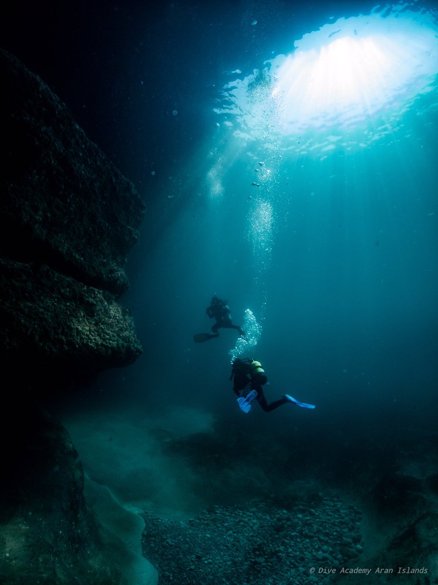 Sometimes you've got to dive deeper to fly higher. #PADI Advanced Open Water Diver Course coming soon - 21st July’22. More dates available: diveacademy.info/tour/advanced-…

#AranIslands #KeepDiscovering 
#Ireland #Connemara