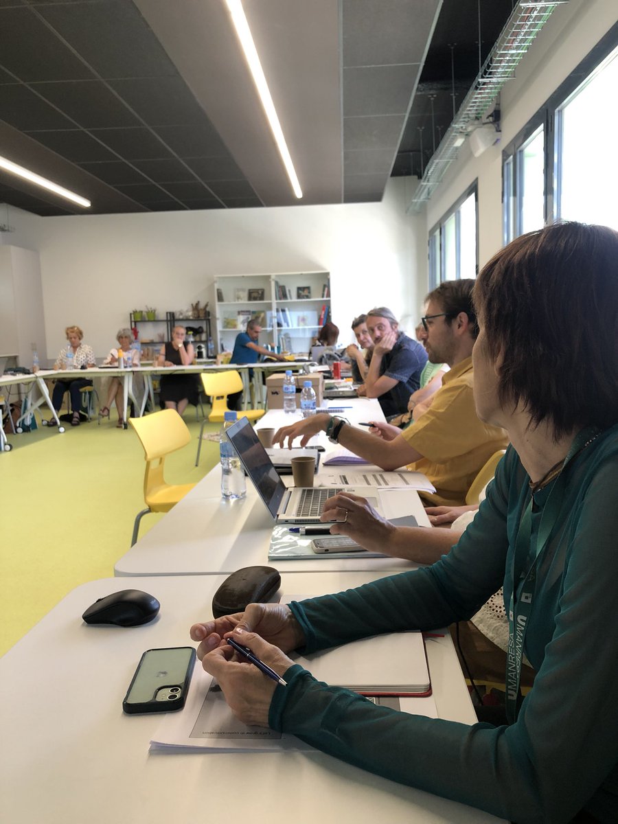 C4SH2020's tweet photo. We also had time to share the experiences and opportunities (and dreams) of the Hubs in the #C4Sh2020 project, as well as to talk about sustainability, with @LeenRosiers, representing the members of the Brussels Hub. #GeneralAssembly https://t.co/CQZCqMVvus
