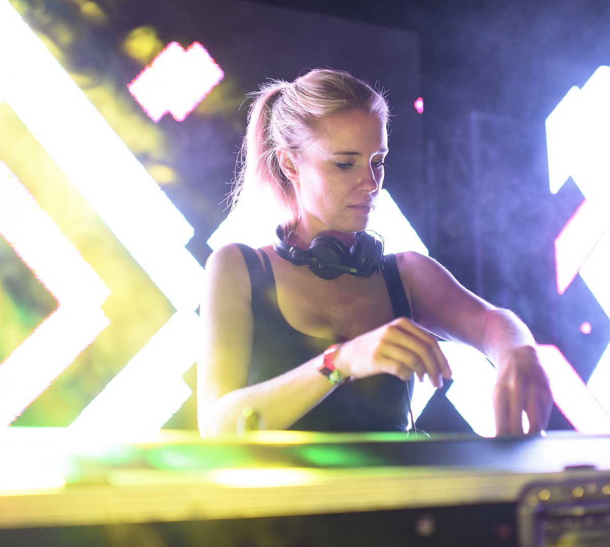 ******HEADLINER ANNOUNCEMENT****** 
 Joining us all the way from the mother city the gorgeous Anthea Scholtz! ⁦<a href="/AntheaScholtz/">Anthea</a>⁩ ⁦<a href="/flipsidemanage/">FlipsideManagement</a>⁩