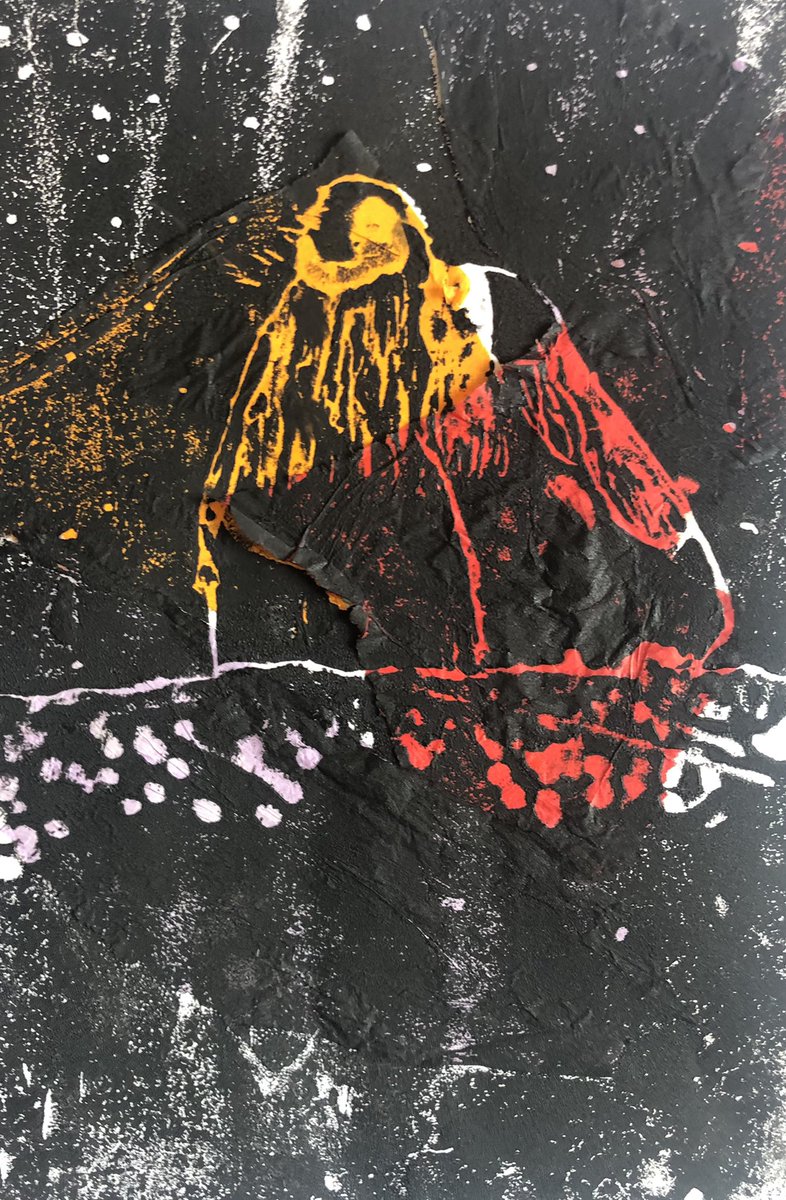 MaidaValeArt's tweet photo. #MaidaValeSchool #MaidaValeArt #MaidaValeCreativeEducationDay #Year5ArtWorkshop Pupils from a variety of prep and primary schools took part in 1 hr workshops in Art/D&amp;T and Music. In Art we looked at #EmperorPenguins and made #PolyPrints highlighting #globalWarning. A fun morning https://t.co/fQwCxLiunI