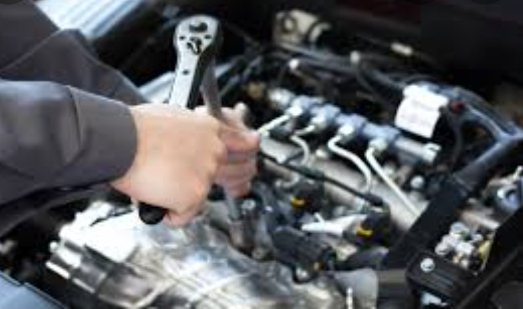 GravellsMotors's tweet photo. We're looking for a level 3 Car Technician for our Narberth branch. Please contact melvin.thomas@gravells.com https://t.co/GGnaVrrKBO