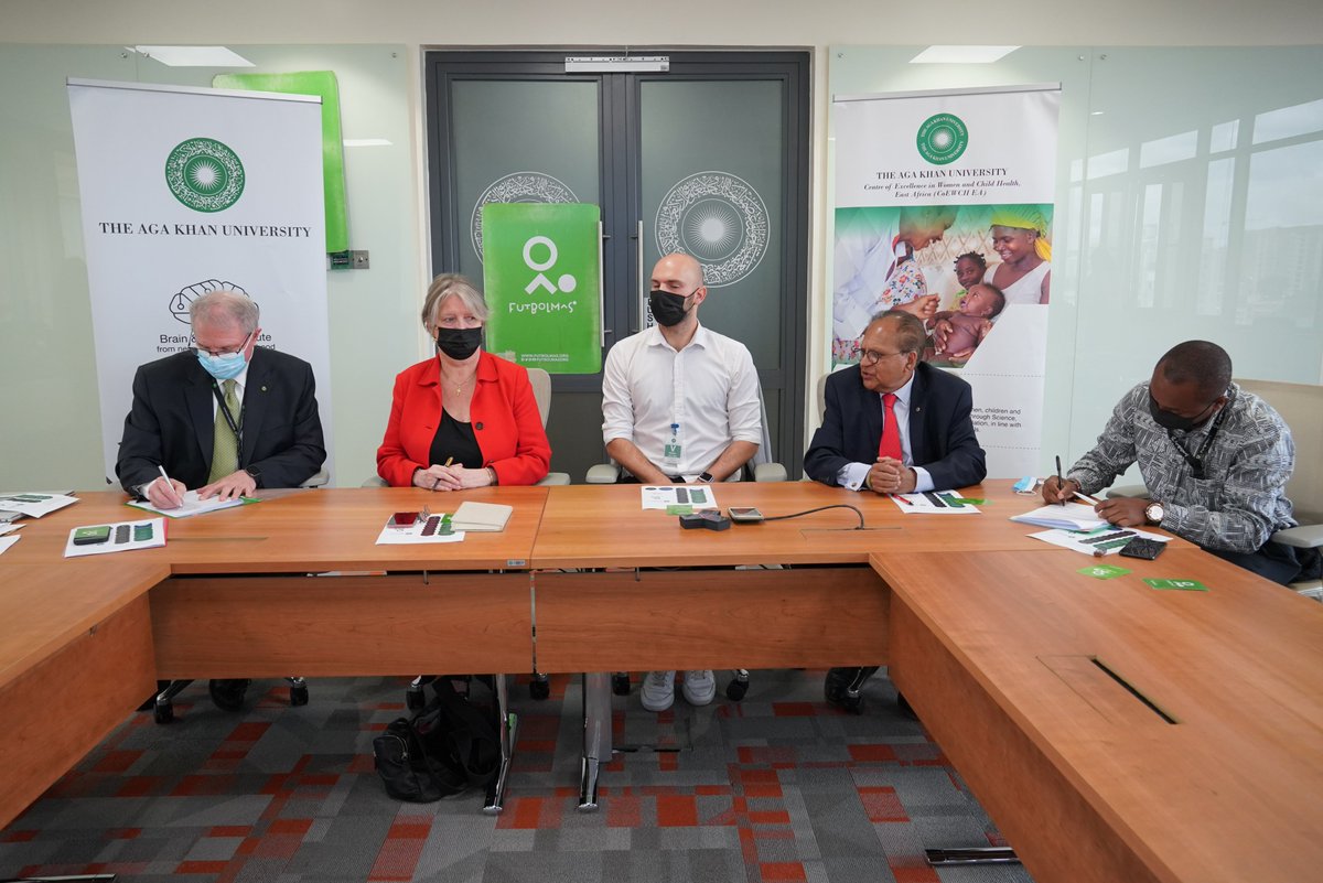 AKU Brain & Mind Institute (@aku_bmi) on Twitter photo Together with AKU's Centre of Excellence in Women and Child Health, we are pleased to have signed an MoU with <a href="/FutbolMasKenya/">Futbol Mas Kenya</a>. The partnership is poised to impact #mentalhealth outcomes in children & young people through innovative interactions between the organisations involved. Together with AKU's Centre of Excellence in Women and Child Health, we are pleased to have signed an MoU with <a href="/FutbolMasKenya/">Futbol Mas Kenya</a>. The partnership is poised to impact #mentalhealth outcomes in children & young people through innovative interactions between the organisations involved.