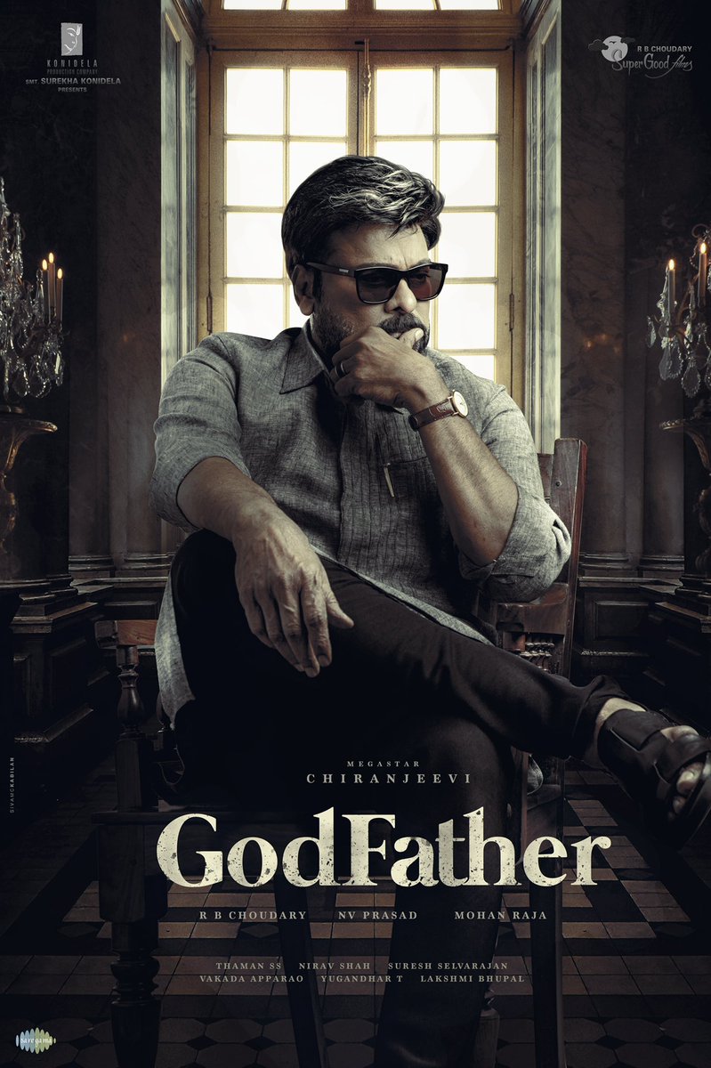 #GodFather Arrives With SWAG. MEGA STAR is here ⭐🔥

#GodFatherFirstLook 😎👌

youtu.be/Pkf_o5A2N3g

@KChiruTweets @AlwaysRamCharan @KonidelaPro @jayam_mohanraja