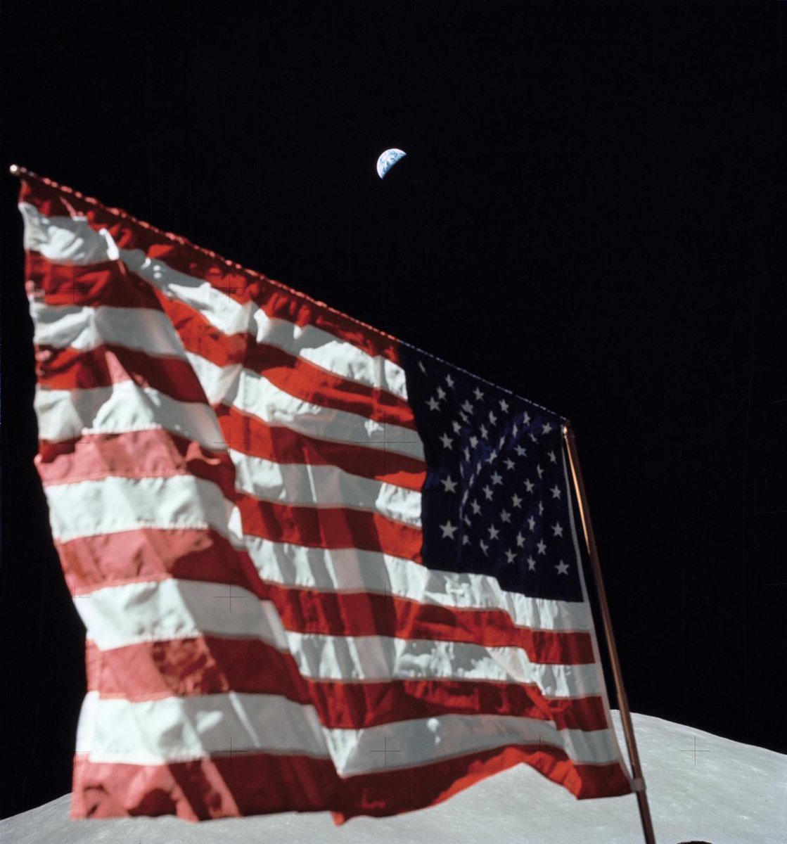 Happy #IndependenceDay2022 USA #apollo #apollo17 #Perspective #ReturnToTheMoon #ProtectTheBootprints