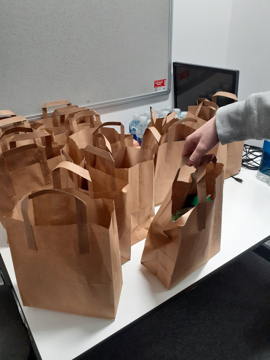 13 young people in Inverurie  attended art club; they received free lunch, enjoyed an afternoon of art, and took home ingredients for a free meal in a bag <a href="/WwypC/">WWYP Central Aberdeenshire CLD</a> <a href="/WWYPDougie/">WWYP Dougie Findlay</a> @WWYPabshire #art #youthwork #freefood
