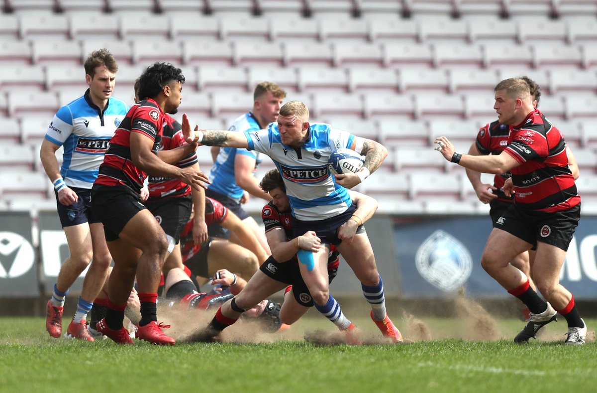 2⃣1⃣1⃣ games and counting 🔵

Great to have <a href="/maccaknight7/">Callum mackenzie</a> in a DMP shirt for another season!

#MowdenFamily #ComeOnPark