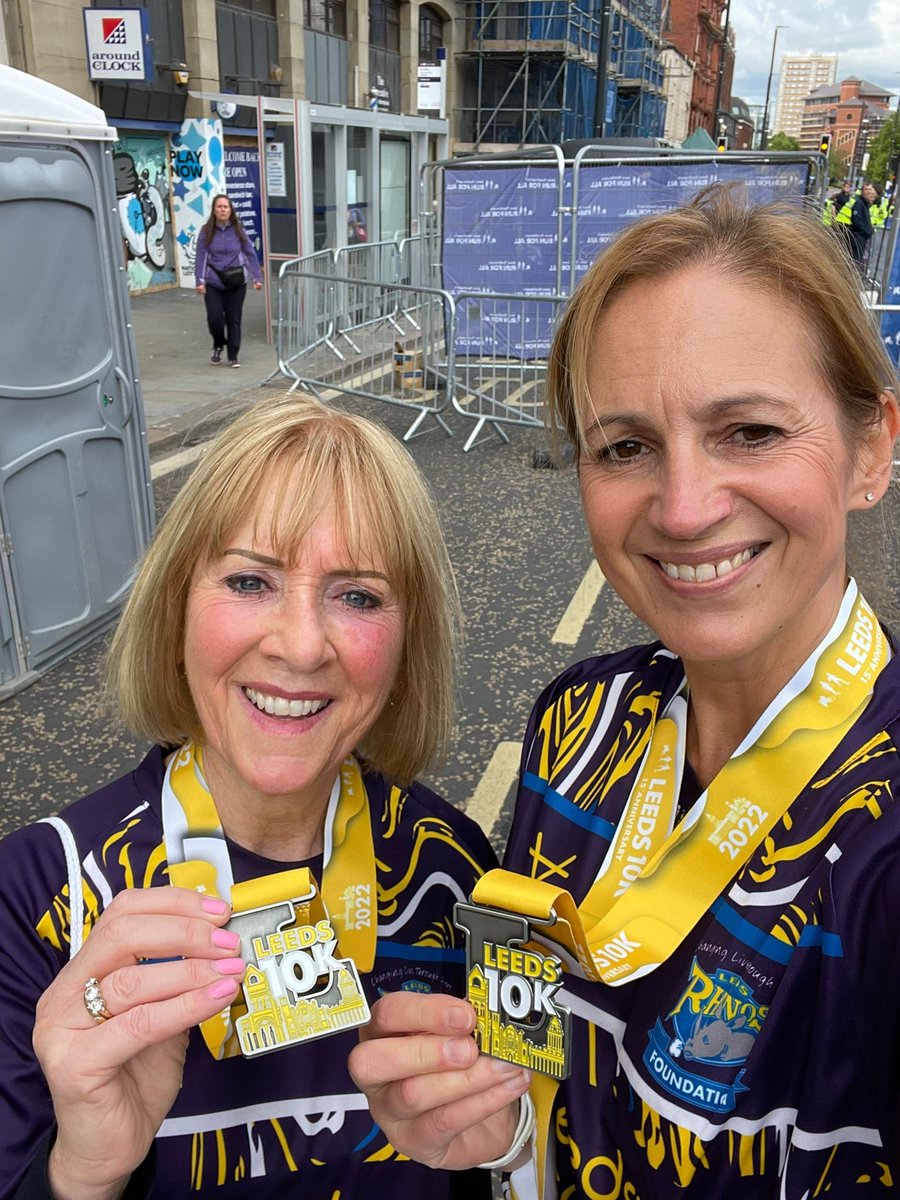 Well done to our lovely colleagues @brown_kairen and Zoe at #CaddickGroup for completing the Leeds 10K #RunWithTheRhinos yesterday 👏They smashed their walking target, whilst raising money for @RugbyLeeds  and @Rob7Burrow Centre for MND Appeal via @LDShospcharity 🙌
