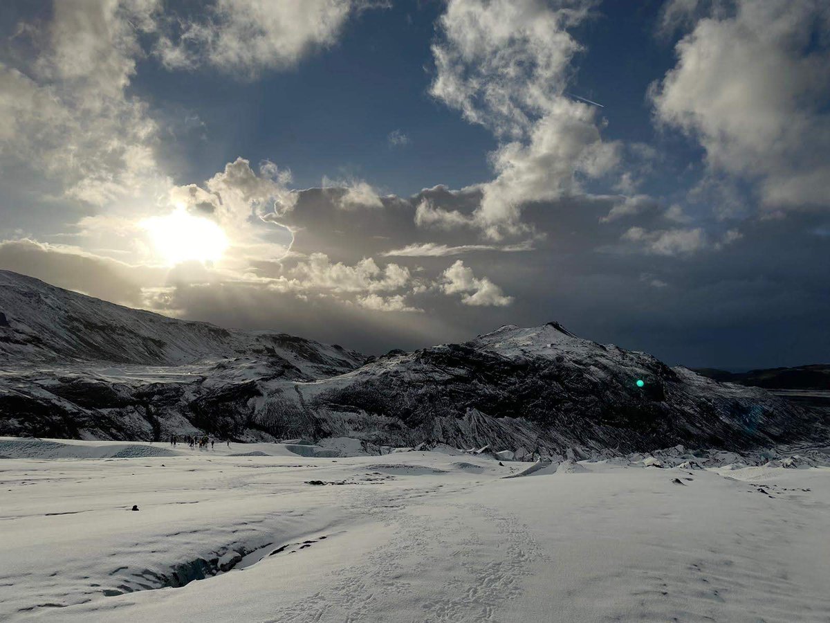 IcelandCourse's tweet photo. The @ESPIDsociety  #IcelandCourse "A Practical Approach to Serious #Infections in #Children" is returning 24th-26th November 2022 in #Reykjavik

Small group interactive learning and case discussion in beautiful surroundings! #NorthernLights 

Discount rates before 1st September https://t.co/7lQDYaLKtQ