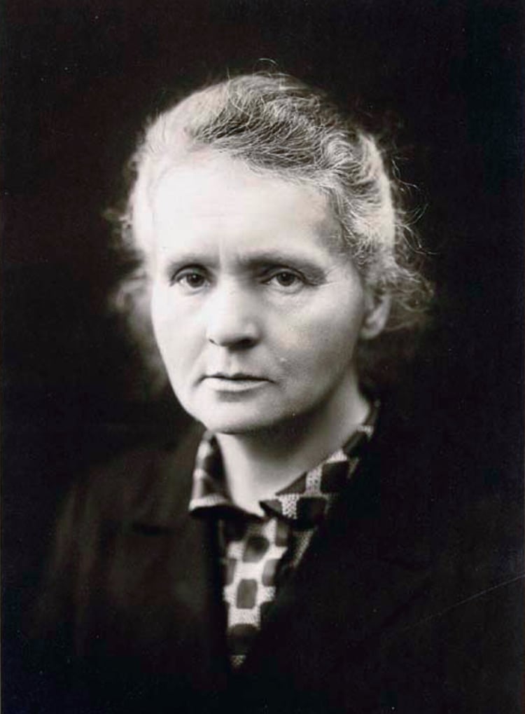 angel 🔻 on Twitter: "El 4 de julio de 1934 falleció Marie Curie. 