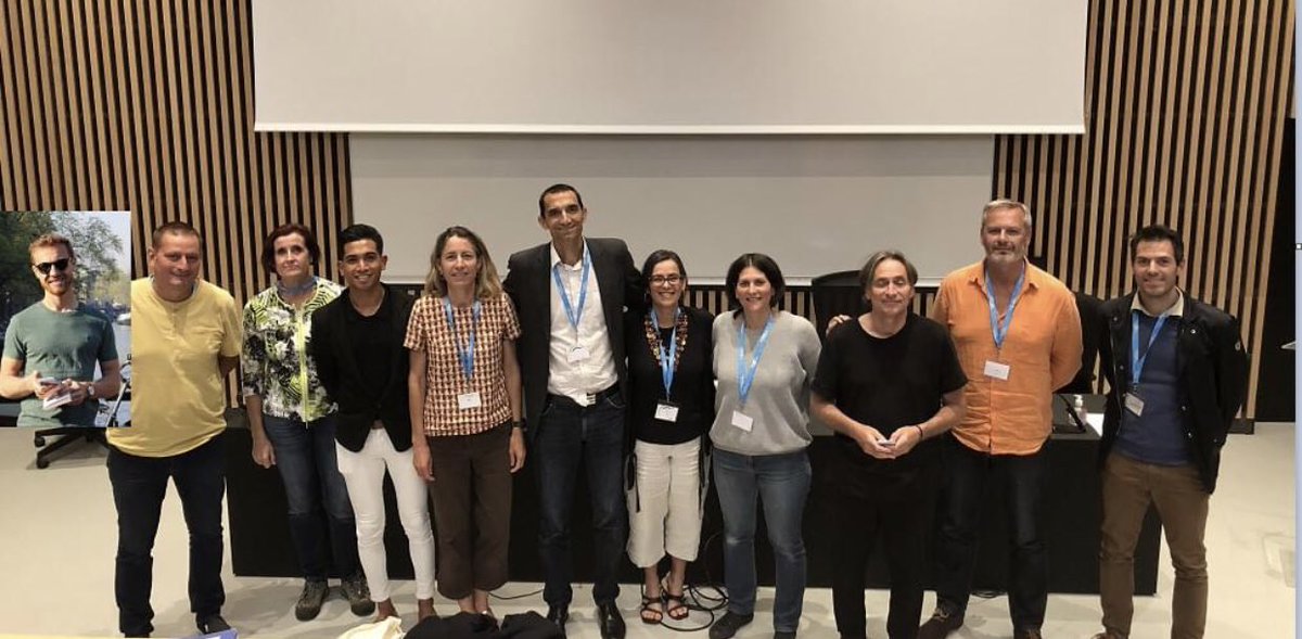 ARISInterventi1's tweet photo. Conseil d'administration ARIS 2022-2024.
Rendez-vous en 2023 pour la prochaine Biennale Jeunes https://t.co/PC0veEEnOW &amp; https://t.co/h7LnSlk0M4  et la journée Alain Durey.
13ème Biennale de l’ARIS 2024, à Lausanne. https://t.co/V8SaqrAxrR