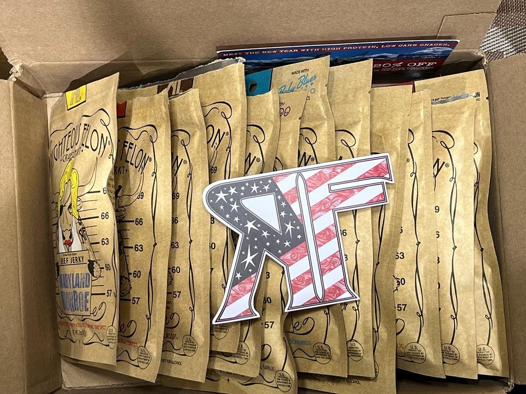 RighteousFelon's tweet photo. 🇺🇸 this Independence Day, secede from the grips of sub-par jerky and join the Righteous Revolution!
#righteousfelon #writeyourownrules https://t.co/6CAVDoJoIx