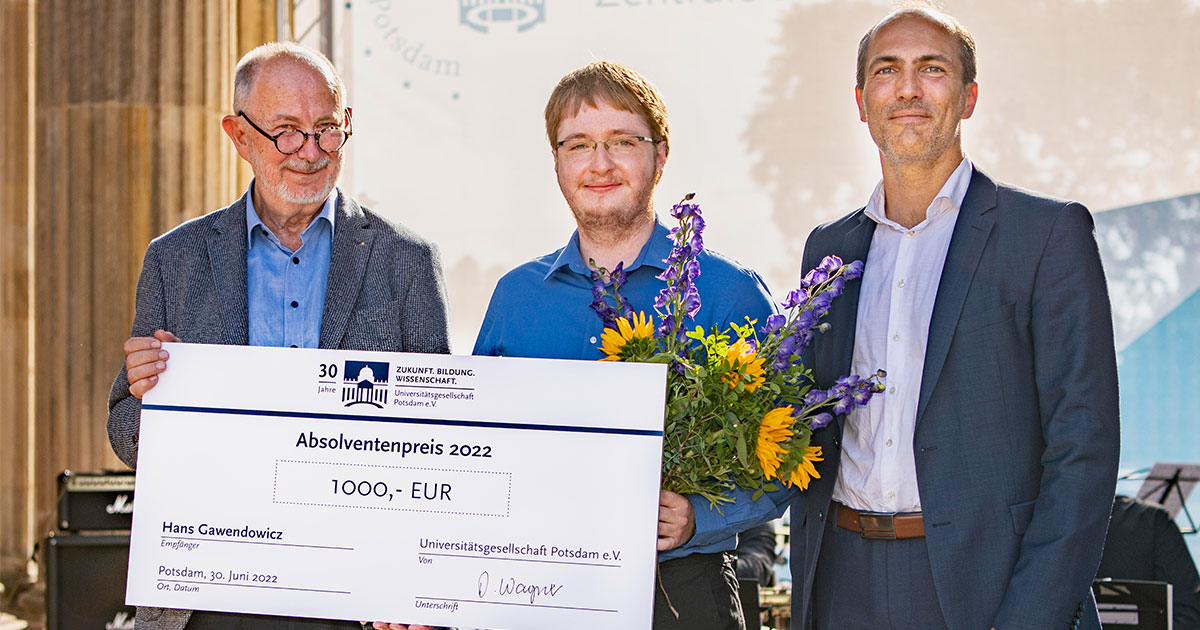 Hasso-Plattner-Institut (@hpi_de) on Twitter photo 🥳Zwei HPIler für herausragende Abschlussarbeiten von der <a href="/unipotsdam/">Universität Potsdam</a> ausgezeichnet: HPI-Masterabsolvent Hans Gawendowicz erhält den #Absolventenpreis 2022, HPI-Doktorand Pascal Iversen den Jacob-Jacobi-Preis. Wir gratulieren herzlich! ➡️Mehr Infos unter: bit.ly/3OJKXYn 🥳Zwei HPIler für herausragende Abschlussarbeiten von der <a href="/unipotsdam/">Universität Potsdam</a> ausgezeichnet: HPI-Masterabsolvent Hans Gawendowicz erhält den #Absolventenpreis 2022, HPI-Doktorand Pascal Iversen den Jacob-Jacobi-Preis. Wir gratulieren herzlich! ➡️Mehr Infos unter: bit.ly/3OJKXYn