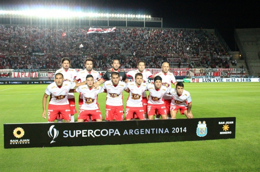 rhdelfutbol's tweet photo. 📈Desde que Gallardo es DT de #River (2014), el único equipo con el que tiene historial negativo (con +10 PJ), es #Huracan ⬜️🟥(3PG-4PE-4PP)

💥Además, jugaron 2 series de eliminación y en ambas se impuso el Globo (🏆Supercopa Argentina 2014 y semi Sudamericana 2015) https://t.co/qe0LNfXaJ4