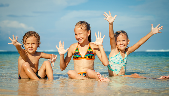 Le_Fastt's tweet photo. Quelles solutions existent pour vos salariés intérimaires pour faire garder leurs enfants tout l’été lorsqu’ils sont en mission ?
En savoir plus ici : https://t.co/5aEew6A70s
#enfant #vacancesdété #vacances #solutiondegarde #centredeloisir #assistantematernelle #crèche https://t.co/Gd9R2LUvGz