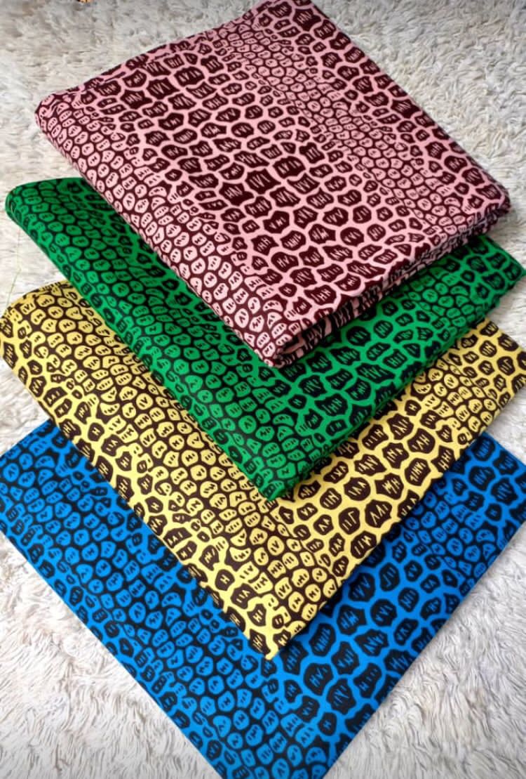 bukkyshops's tweet photo. We do retail and also package 'aso-ebi. What you see is what you get. We got you covered with our durable Ankara prints. Our DM is open 🙏 https://t.co/EVv0KCXa2q