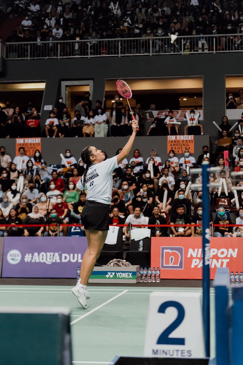raisa6690's tweet photo. Ini dia tujuan ikutan tepok bulu yg sebenarnya. Biar punya foto bak seorang atlet wkwk. Thanks @vindestwitt sudah mewujudkan mimpiku EAAA EAAA 😜 https://t.co/fgK2UDSktK