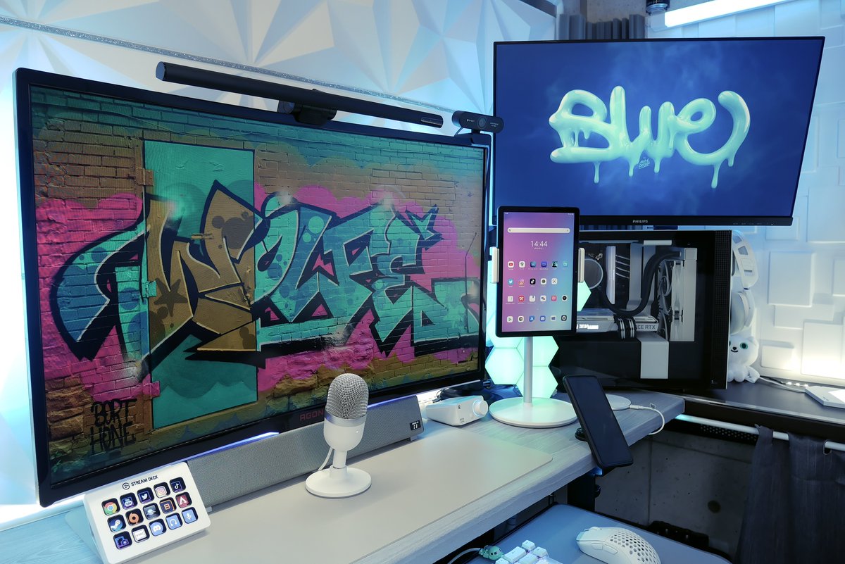 BlackviewPhone's tweet photo. The workspace with #Blackview #Tab12 that will ramp up your playfulness, productivity, and creativity. What's your desktop look like? 
https://t.co/qIdhbonqYR https://t.co/7TdeKXVkwg
